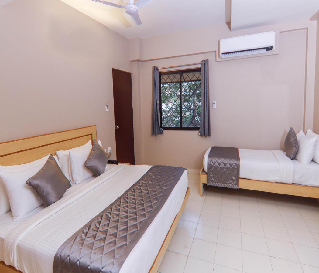 Hotel Vinayaga 蒂鲁布尔 外观 照片
